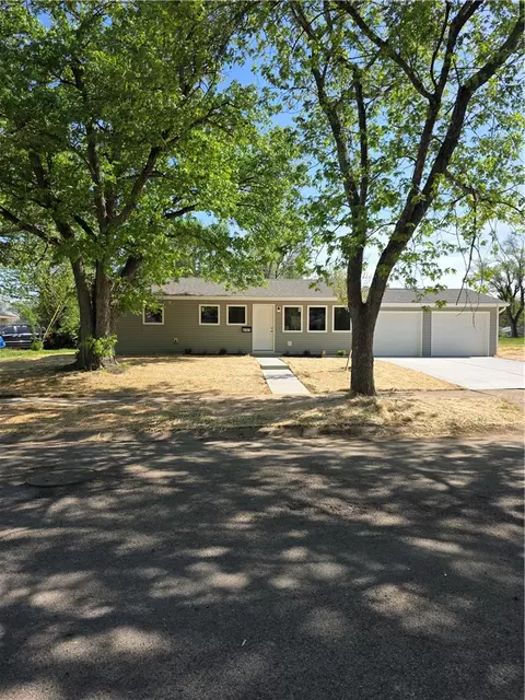 4767 Kirby Ln, Dayton, OH 45417