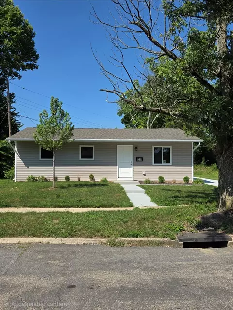 1511 Azalea Dr, Dayton, OH 45417