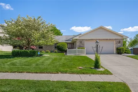 9274 Amchar Ct, Centerville, OH 45458