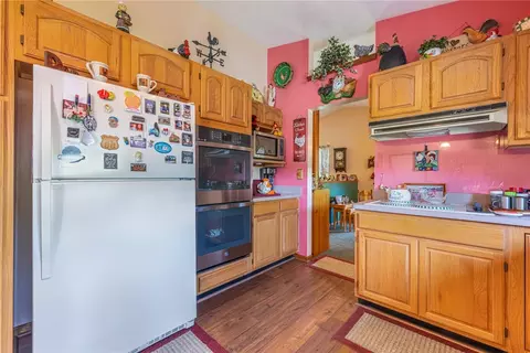 Kitchen - 9274 Amchar Ct, Centerville, OH 45458 photo 3 of 4