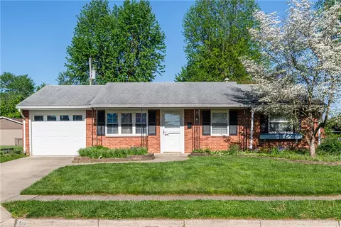 1480 Oshaughnesy Dr, Xenia, OH 45385