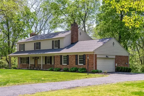 6013 Gothic Pl, Washington Township, OH 45459