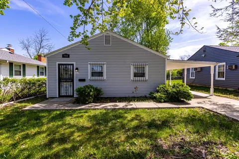736 Oakleaf Dr, Dayton, OH 45417