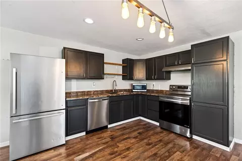 Kitchen - 3776 Shank Rd, Hamilton, OH 45013 photo 1 of 3