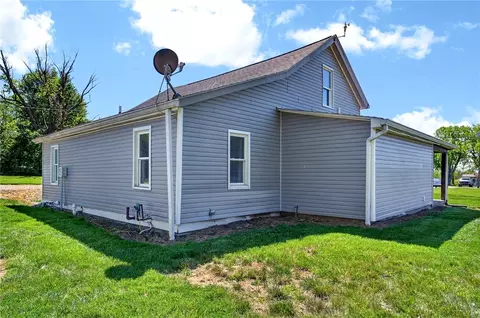 Exterior - 3776 Shank Rd, Hamilton, OH 45013 photo 5 of 12