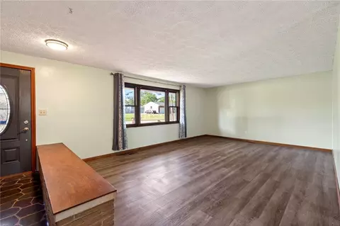 Living - 3015 Vale Dr, Kettering, OH 45420 photo 1 of 6