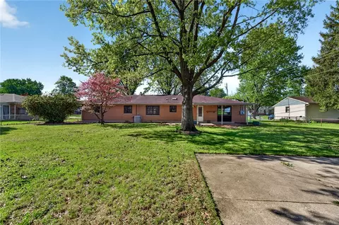 Exterior - 3015 Vale Dr, Kettering, OH 45420 photo 12 of 13