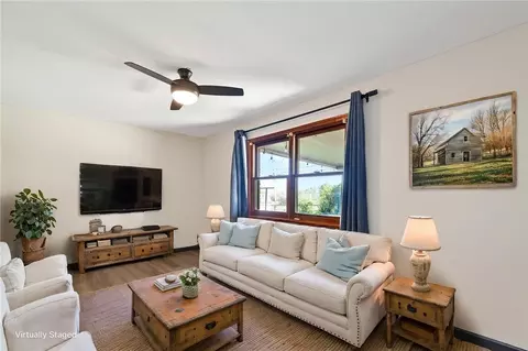Living - 3015 Vale Dr, Kettering, OH 45420 photo 6 of 6