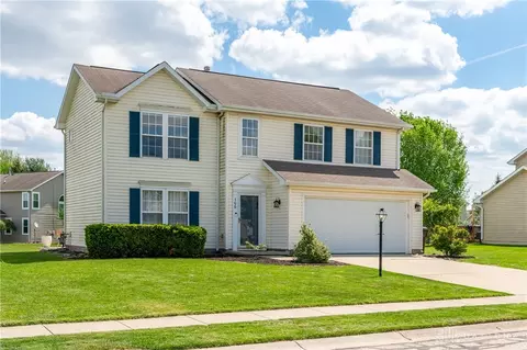 106 Springhouse Dr, Union, OH 45322