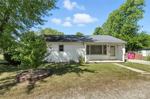 301 N Spring St, West Milton, OH 45383
