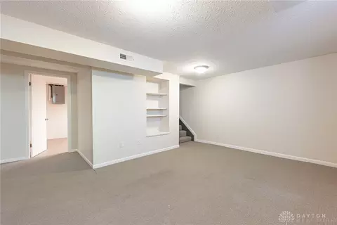 Living - 1169 Waving Willow Dr, Dayton, OH 45409 photo 4 of 7