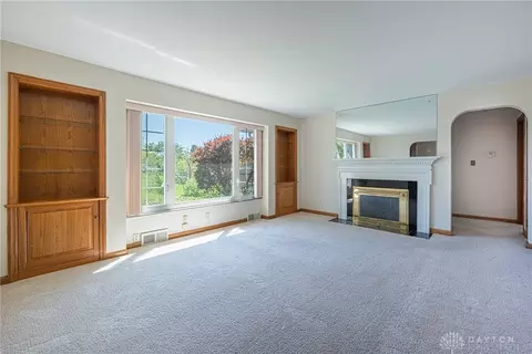 Living - 1169 Waving Willow Dr, Dayton, OH 45409 photo 1 of 7