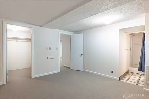 Bedroom - 1169 Waving Willow Dr, Dayton, OH 45409 photo 6 of 10