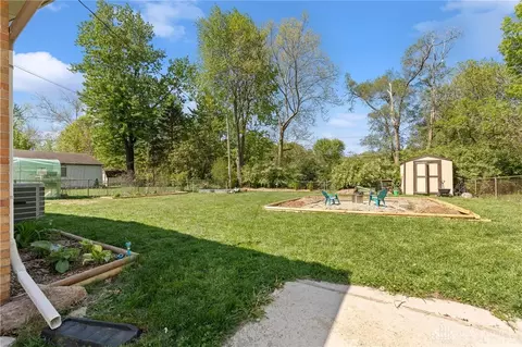 Exterior - 3355 Pobst Dr, Dayton, OH 45420 photo 6 of 6