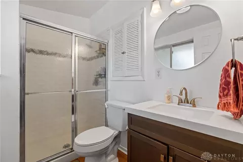 Bath - 3355 Pobst Dr, Dayton, OH 45420 photo 2 of 2