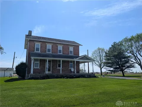 8713 Oakes Rd, Arcanum, OH 45304