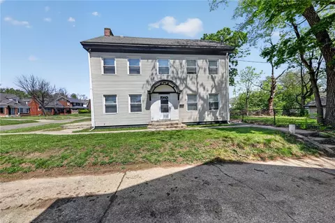 1712 Catalpa Dr, Dayton, OH 45406