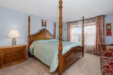 Bedroom - 9448 Aspen Brook Ct, Centerville, OH 45458 photo 6 of 10