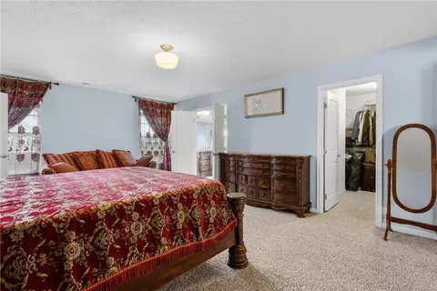 Bedroom - 9448 Aspen Brook Ct, Centerville, OH 45458 photo 2 of 10