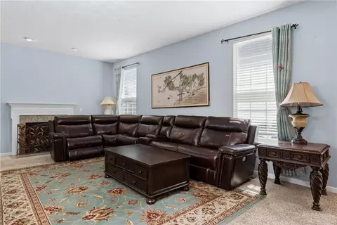 Living - 9448 Aspen Brook Ct, Centerville, OH 45458 photo 2 of 2