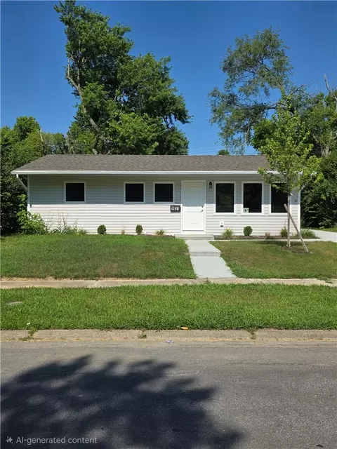 1621 Azalea Dr, Dayton, OH 45417