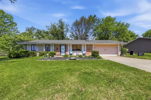 110 Stonemill Ct, Monroe, OH 45050