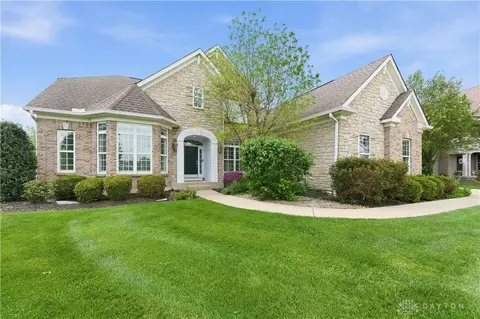7267 Clawson Ct, West Chester, OH 45069