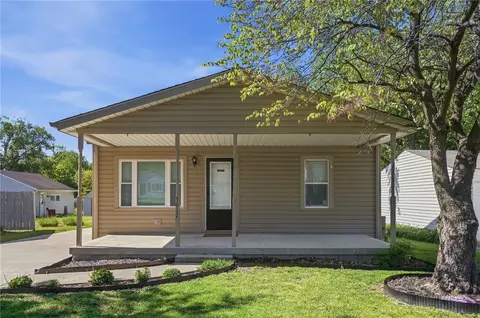 3917 Vannest Ave, Middletown, OH 45042