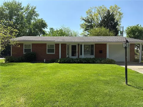 503 Pease Dr, New Carlisle, OH 45344
