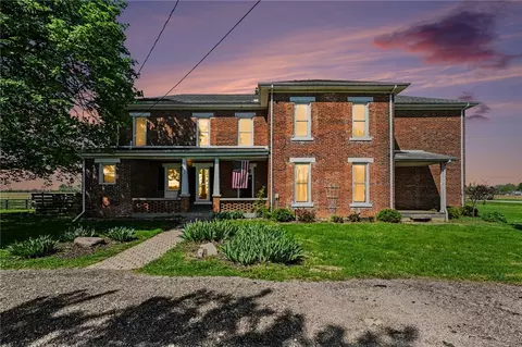 10489 New Carlisle Pike, New Carlisle, OH 45344