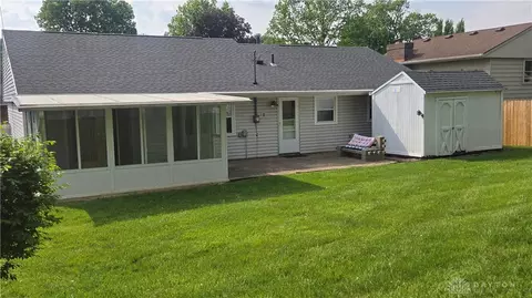 Exterior - 40 Walnut Pl, Springboro, OH 45066 photo 4 of 4