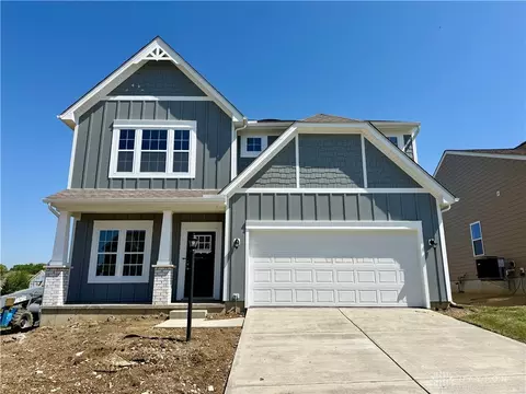 130 Magnolia Ln, Springboro, OH 45066