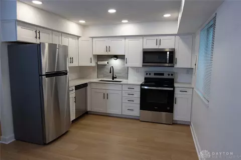 5715 E Coach Dr #159, Dayton, OH 45440