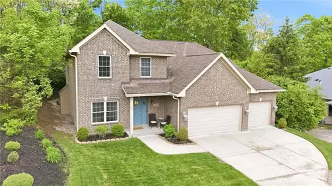 2811 Torrey Pnes, Beavercreek, OH 45431