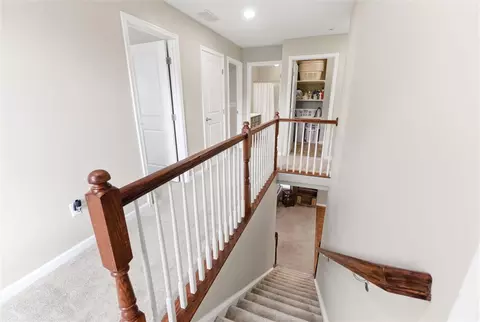 Entry Way - 10215 Morgan Grey Ct, Washington Township, OH 45458 photo 4 of 6