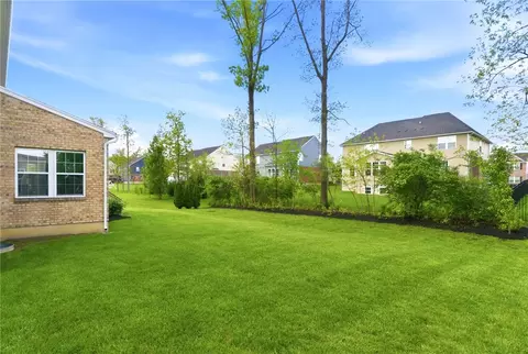 Exterior - 10215 Morgan Grey Ct, Washington Township, OH 45458 photo 9 of 10