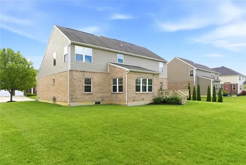 Exterior - 10215 Morgan Grey Ct, Washington Township, OH 45458 photo 10 of 10