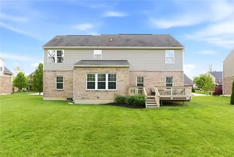 Exterior - 10215 Morgan Grey Ct, Washington Township, OH 45458 photo 6 of 10