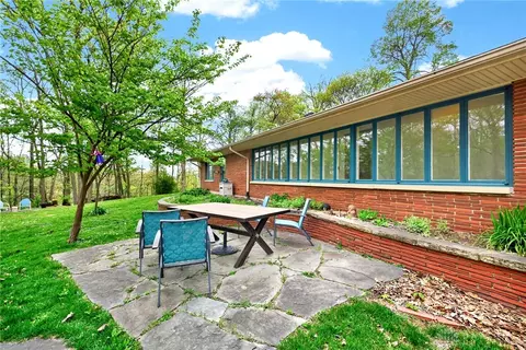 Exterior - 3183 Locust Camp Rd, Kettering, OH 45419 photo 10 of 19