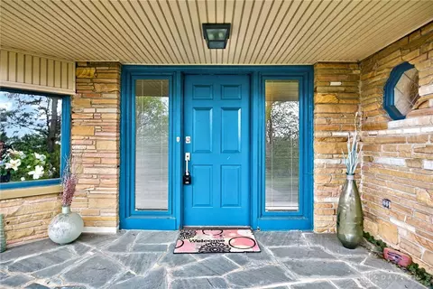 Exterior - 3183 Locust Camp Rd, Kettering, OH 45419 photo 5 of 19