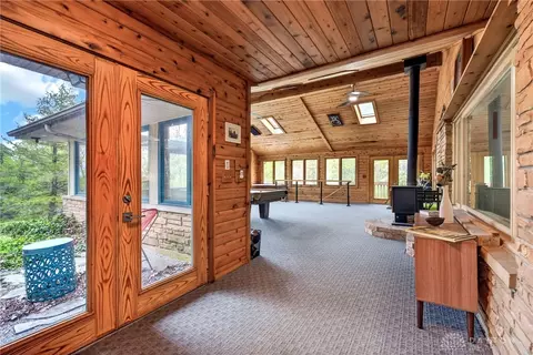 Entry Way - 3183 Locust Camp Rd, Kettering, OH 45419 photo 4 of 4