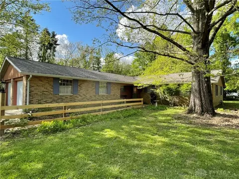 1490 Corry St, Yellow Springs, OH 45387