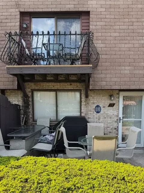 7815 N Main St #14, Dayton, OH 45415