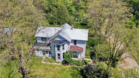 1444 Eagle City Rd, Springfield, OH 45504