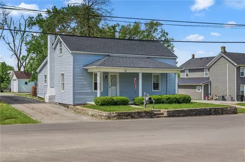 31 Clarksville Rd, Waynesville, OH 45068