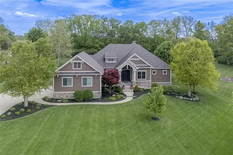 7288 Contessa Way, Waynesville, OH 45068