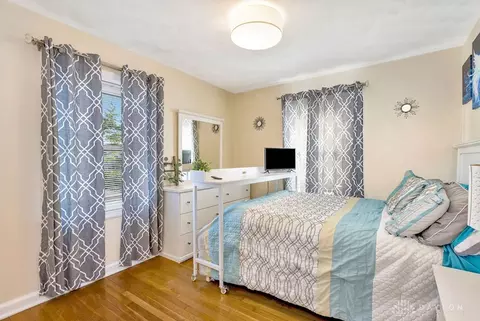 Bedroom - 1537 Cardington Rd, Dayton, OH 45409 photo 2 of 5