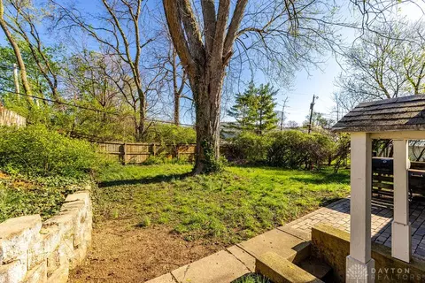 Exterior - 1537 Cardington Rd, Dayton, OH 45409 photo 5 of 7