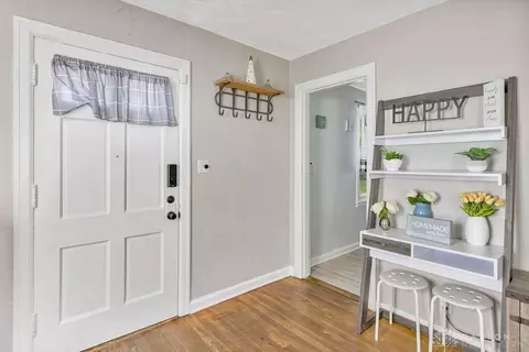 Entry Way - 1537 Cardington Rd, Dayton, OH 45409 photo 1 of 1