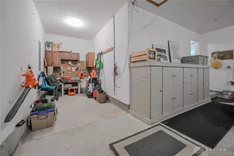 660 W Eva Cir, Springfield, OH 45504 photo 70